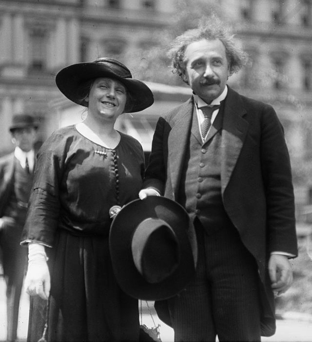 einstein image Elsa